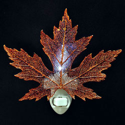 Silver Maple Leaf Night Light (Iridescent)