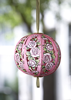 Pink Roses Card (Hanging Ball)