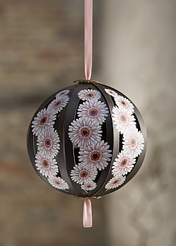 White Gerber Daisy Card (Hanging Ball)